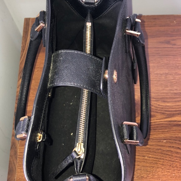 NEW Tory Burch purse - Picture 3 of 4